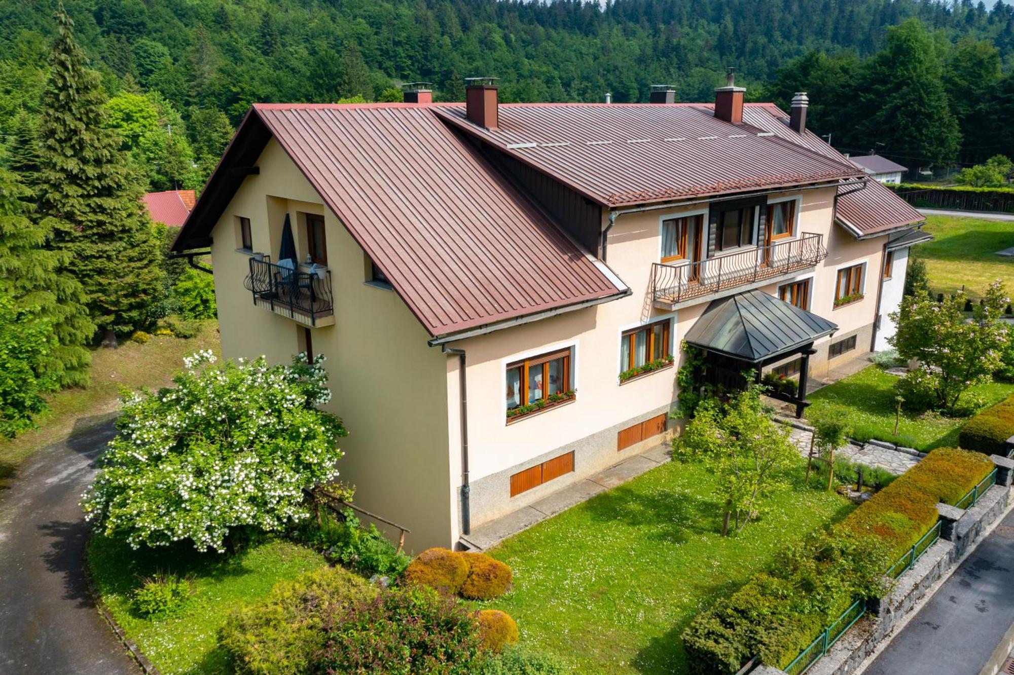 Apartmani Gruzdovo Delnice Dış mekan fotoğraf